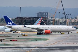 DSC_9161-LN-RKT-2016-Airbus-A330-343-sn-1697-SAS-Scandinavian-Airlines-System-Photo-taken-2017-10-31-by-Marcel-Siegenthaler-at-Los-Angeles-International-Airport-CA-USA-LAX-KLAX