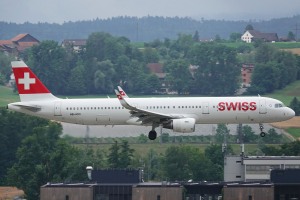 HB-IOO - Airbus A321-200 - Swiss International Air Lines - Zurich Airport - Switzerland - ZRH - LSZH