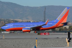 N488WN 2004 Boeing 737-7H4 Southwest Airlines