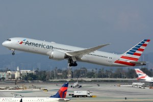 N825AA 2016 Boeing 787 Boeing 787-9 Dreamliner American Airlines