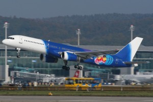 G-ZAPU - Boeing 757-200 - Titan Airways - Zurich Airport - Switzerland - ZRH - LSZH