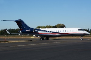 DSC_0507-N59GX-2000-Bombardier-BD-700-1A10-Global-Express-sn-9059-TVPX-Aircraft-Solutions-Inc-Trustee-Photo-taken-2018-09-26-at-Aurora-State-Airport-OR-USA-UAO-KUAO-copy-2