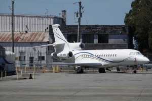 VQ-BHK - Dassault Falcon 8X - Squadron Aviation Services Ltd - Vancouver International Airport - Canada YVR - CYVR