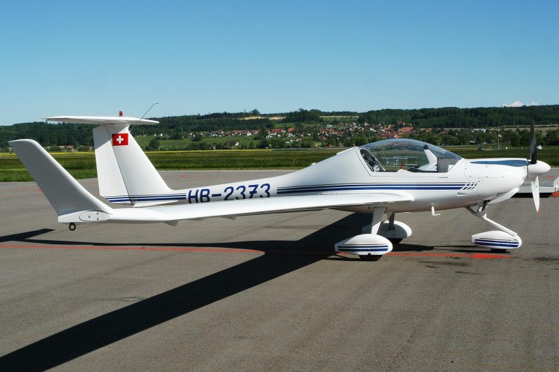 ms002777-HB-2373-1998-Diamond-HK36-TC-Super-Dimona-motor-glider-Fliegerschule-Birrfeld-AG-Photo-taken-2004-05-17-by-Marcel-Siegenthaler-at-Grenchen-Airport-Switzerland-ZHI-LSZG