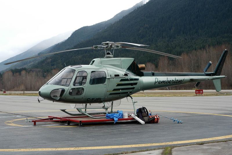 ms004843-C-FJPI-1980-Aerospatiale-AS350BA-AStar-sn-1260-Pemberton-Helicopters-Inc-Photo-taken-2005-03-28-by-Marcel-Siegenthaler-at-Pemberton-Airport-BC-Canada-YPS-CYPS