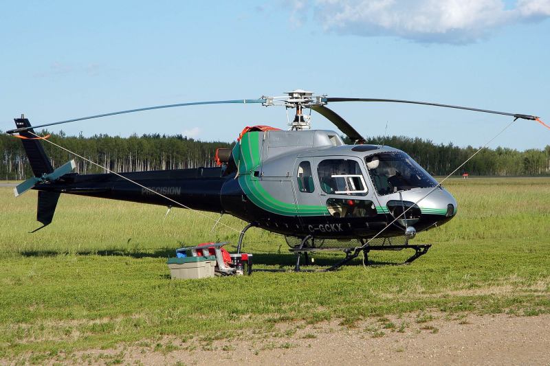 ms005293-C-GCKX-1979-Aerospatiale-AS350B-Astar-sn-1078-Precision-Helicopters-Inc.-Photo-taken-2005-07-14-by-Marcel-Siegenthaler-at-High-Level-Airport-AB-Canada-YOJ-CYOJ