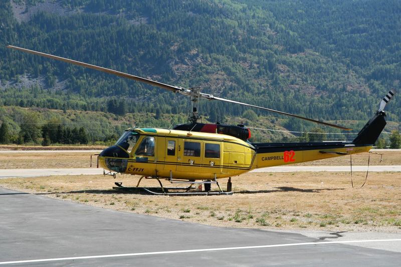 ms006966-C-FFJY-1968-Bell-205A-1-sn-30002-Campbell-Helicopters-Ltd-Photo-taken-2005-08-27-at-Castlegar-Airport-West-Kootenay-Regional-Airport-BC-Canada-YCG-CYCG