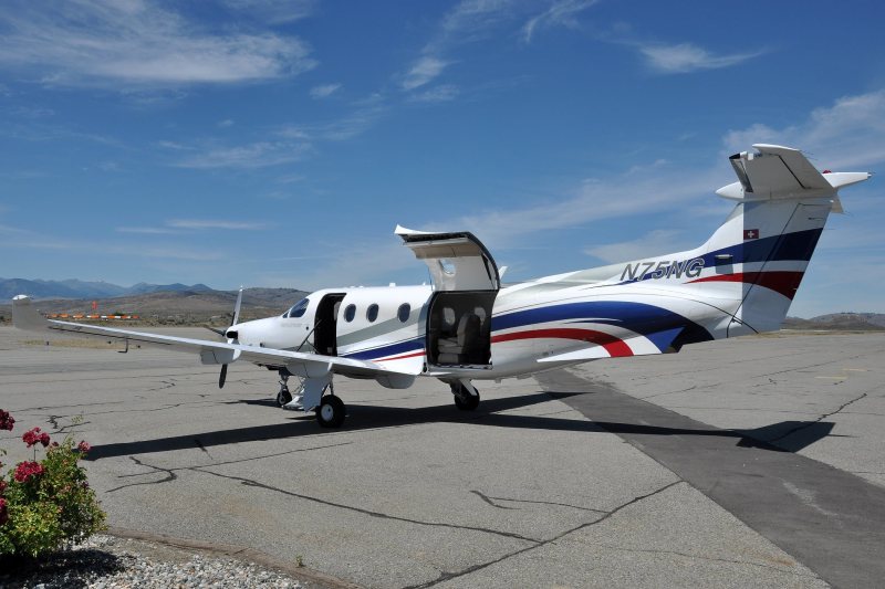 DSC_8761-N75NG-2012-Pilatus-PC-1247E-sn-1375-Western-Aircraft-Inc.-Boise-ID-USA-Photo-taken-2014-07-01-by-Marcel-Siegenthaler-at-Omak-Airport-WA-USA-OMK-KOMK