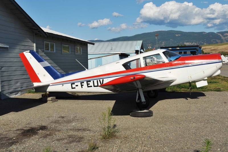 DSC_1906-C-FEUV-1961-Piper-PA-24-250-Comanche-250-sn-24-2915-Photo-taken-2014-09-04-by-Marcel-Siegenthaler-at-Vernon-Airport-BC-Canada-YVK-CYVK