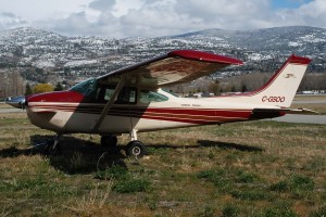 C-GSOO - 1976 Cessna 182P Skylane II - Horton Stol-Craft - Penticton Airport Canada - YYF - CYYF