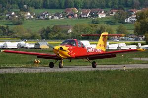 DSC02277-HB-PGL-1981-Piper-PA-38-112-Tomahawk-Maximair-AG-Grenchen-Switzerland-Breitling-Swiss-Chronographs-Photo-taken-2022-04-26-at-Grenchen-Airport-Switzerland-ZHI-LSZG