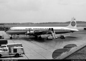 Pan American - Pan Am - Douglas DC-7C Seven Seas - N747PA