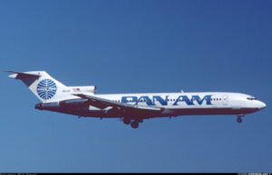 Pan American World Airways - Pan Am - Boeing 727-235 - N4735